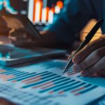 Daily Financial Habits That Build Wealth (Without Adding Complexity)